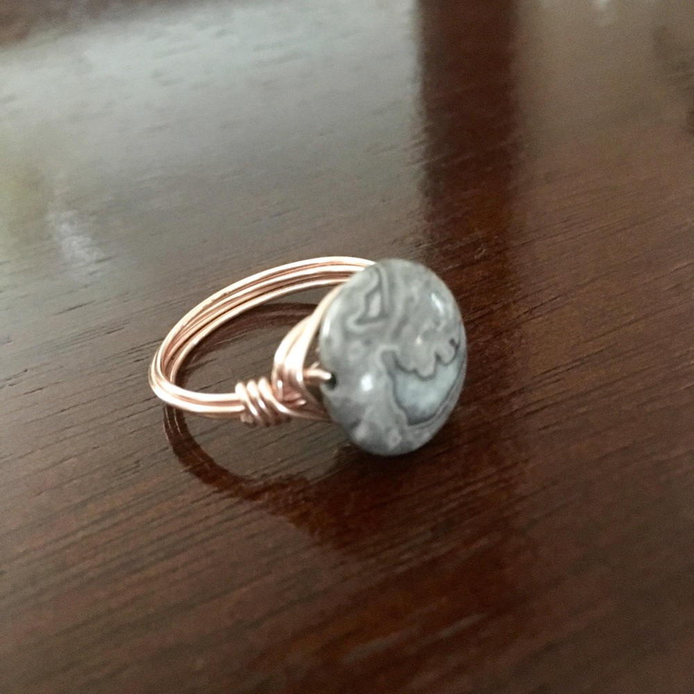 🎉Flash Sale! Bourbon &boweties rose gold ring